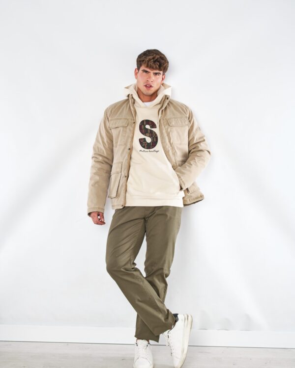 Chaqueta multibolsillo