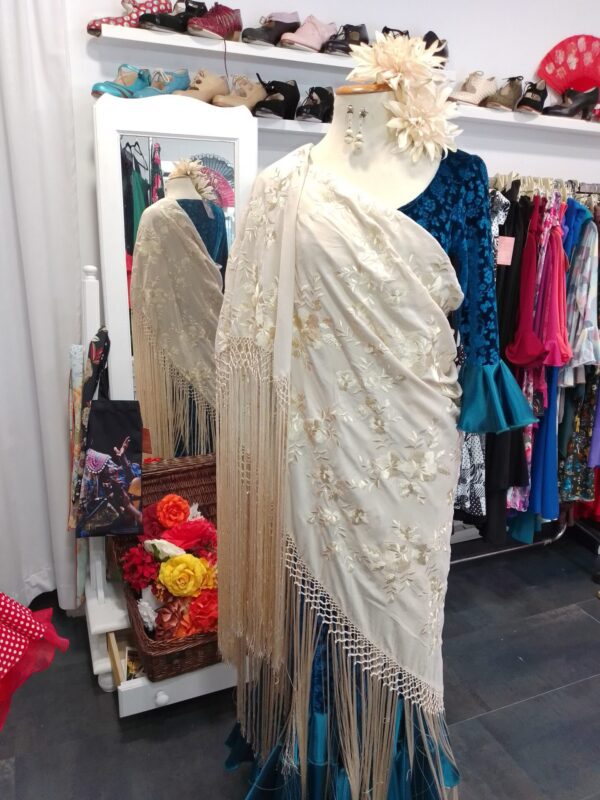 Mantón cuadrado 140 cm