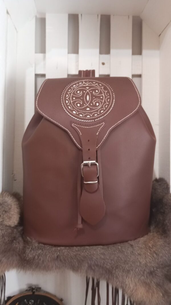 Mochila ternera engrasada