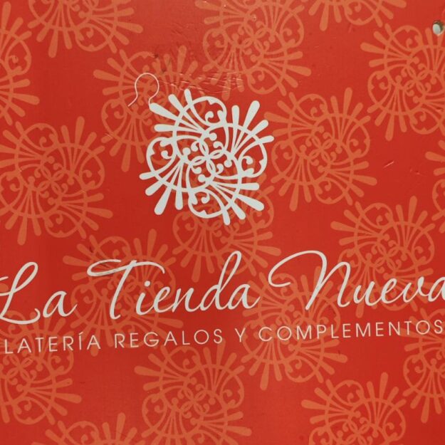 La Tienda Nueva - Artículos de Regalo & Complementos